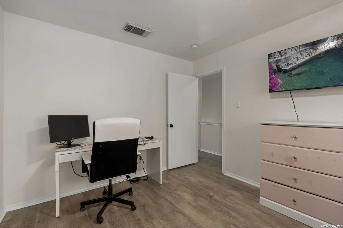 Photo of 11047 Monahan Park