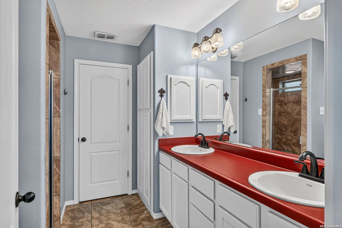 Photo of 1380 Meadowlark