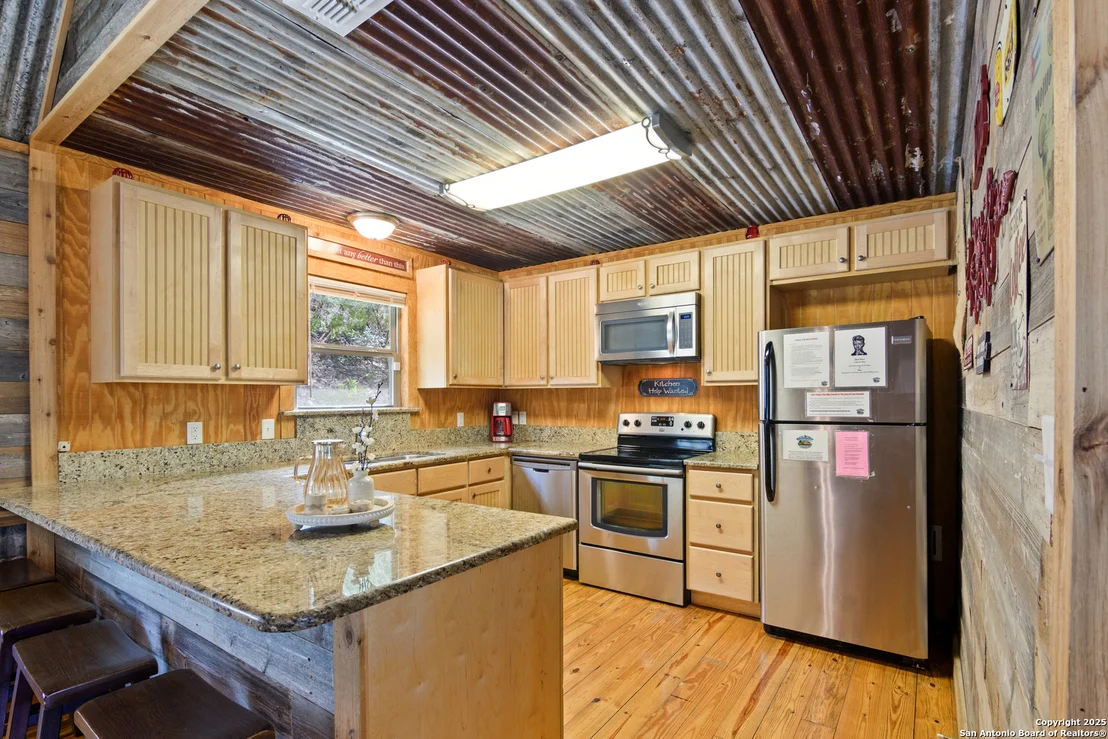 Photo of 420 Canyon Oaks