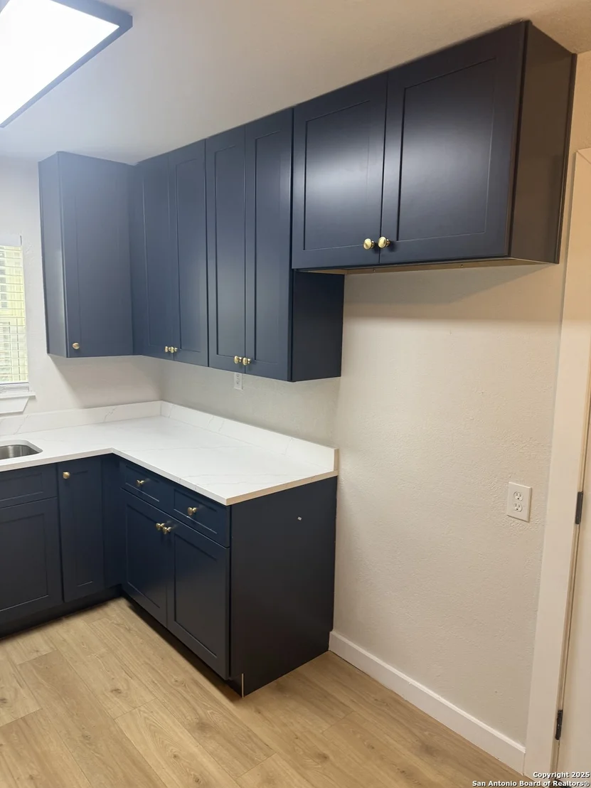 Photo of 143 Toltec