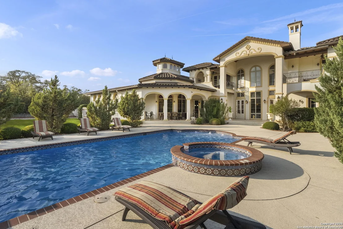 Photo of 1418 Greystone