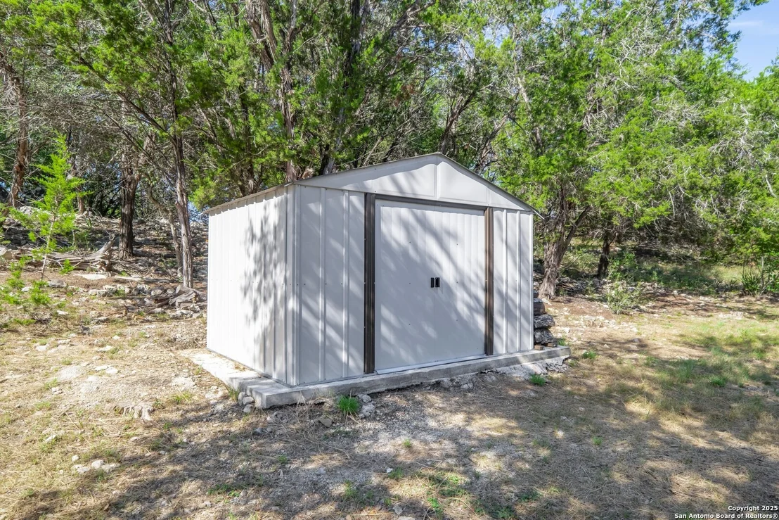 Photo of 202 Roaring Creek Dr