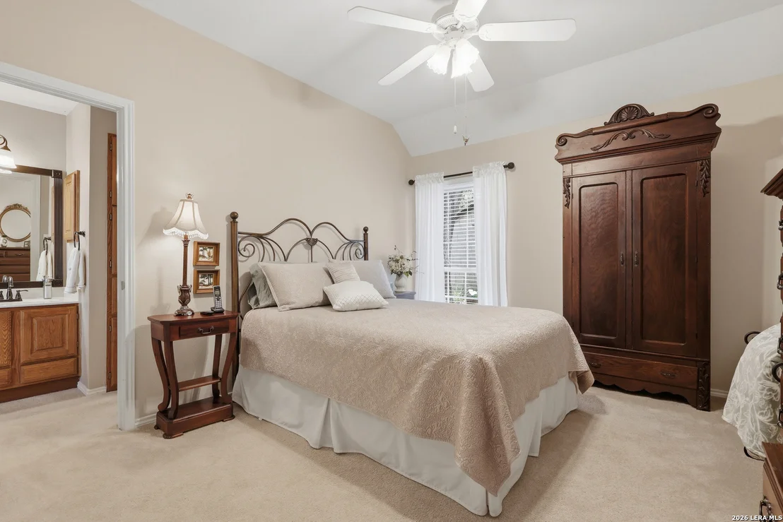 Photo of 2307 Oakline