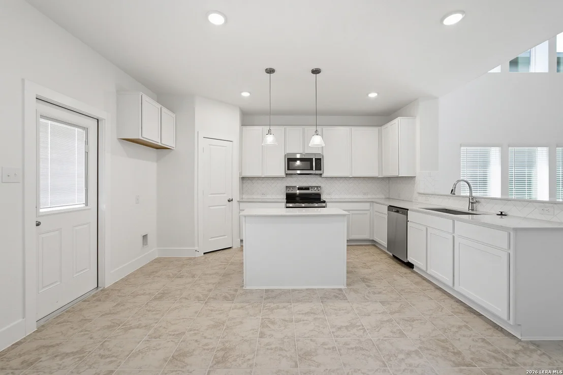 Photo of 11806 GLENDORA RUN