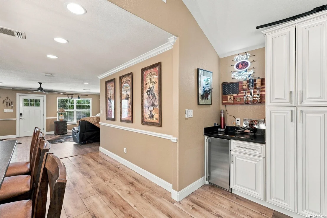 Photo of 526 CHEYENNE TRL