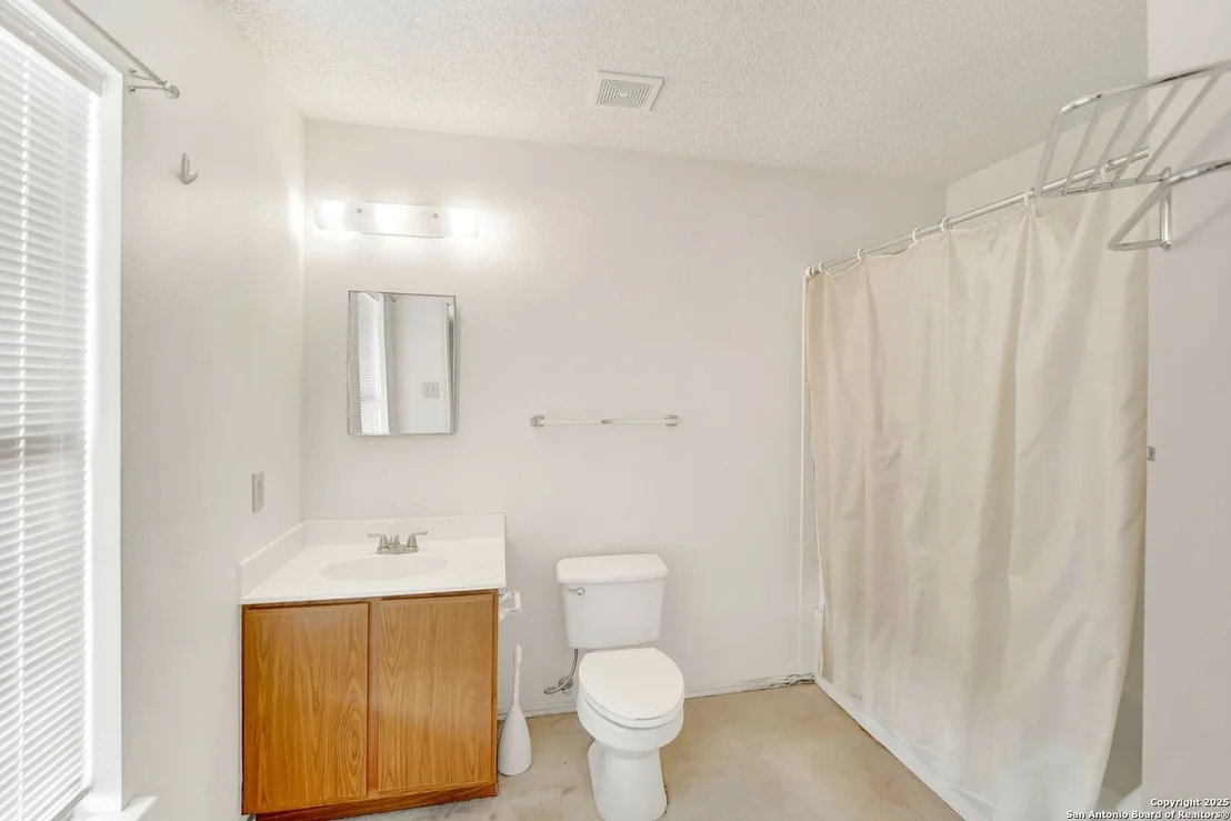 Photo of 6847 Evercrest