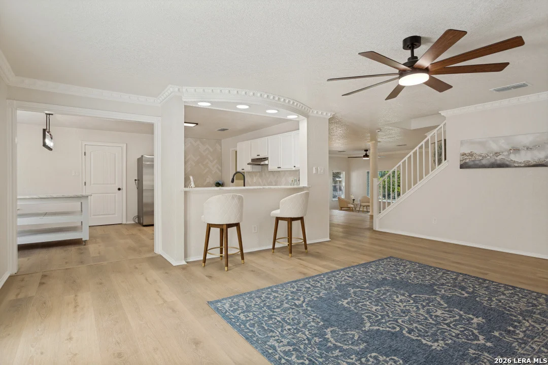 Photo of 8602 Ledgeside