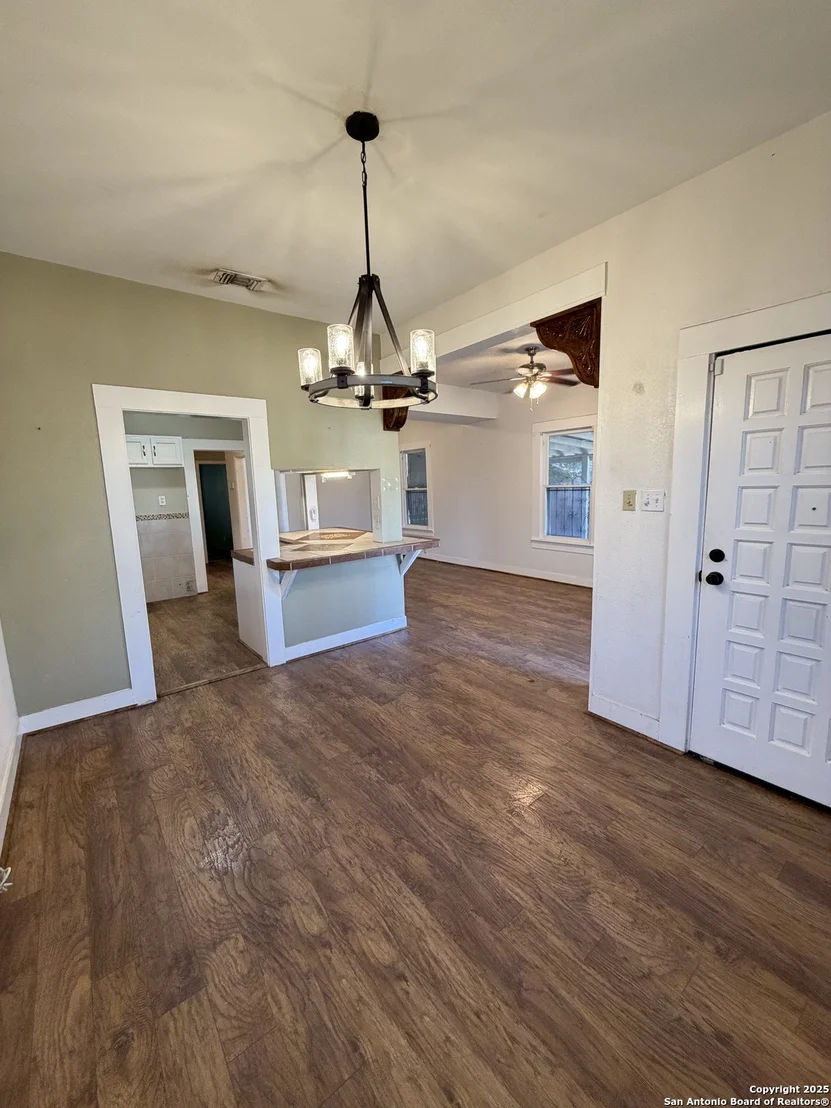 Photo of 702 Patton