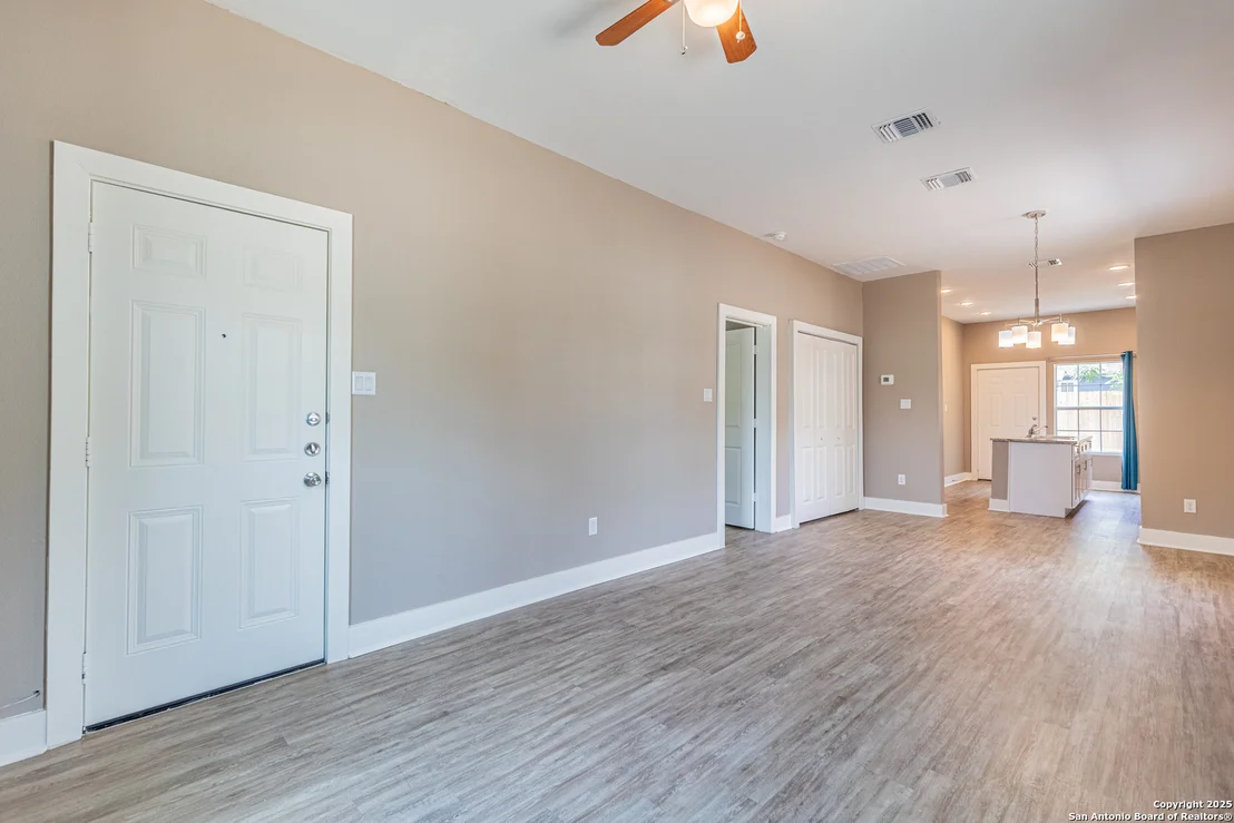Photo of 1042 PASO HONDO