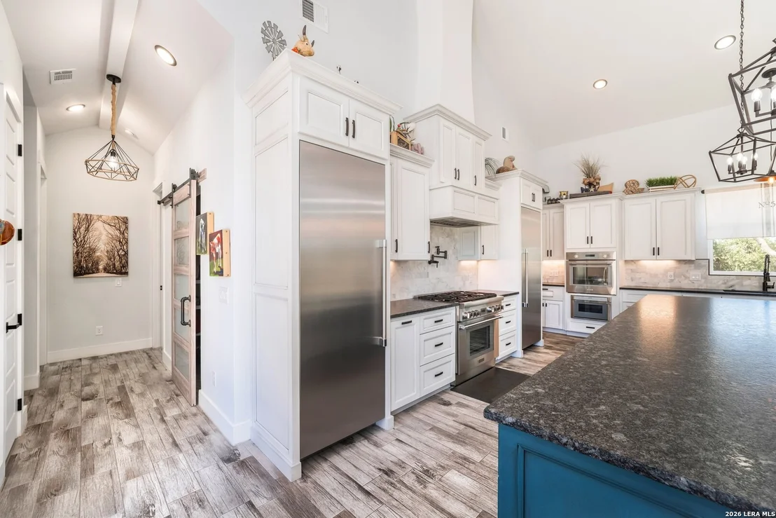 Photo of 452 Wentworth