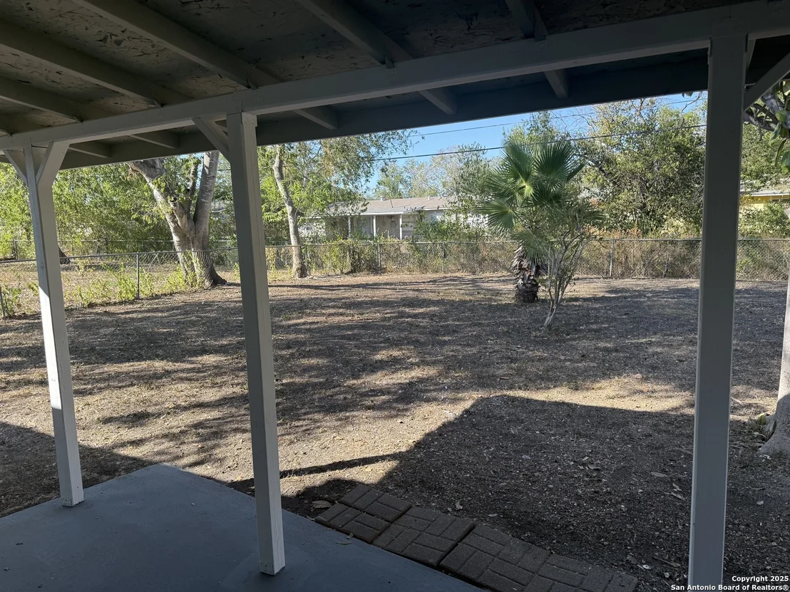 Photo of 5807 Stonybrook