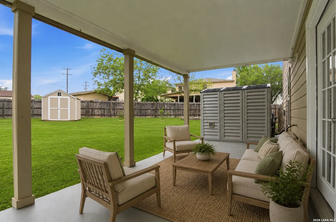 Photo of 9323 SPRUCE CRST