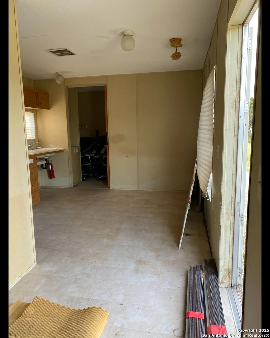 Photo of 89 JANA LN