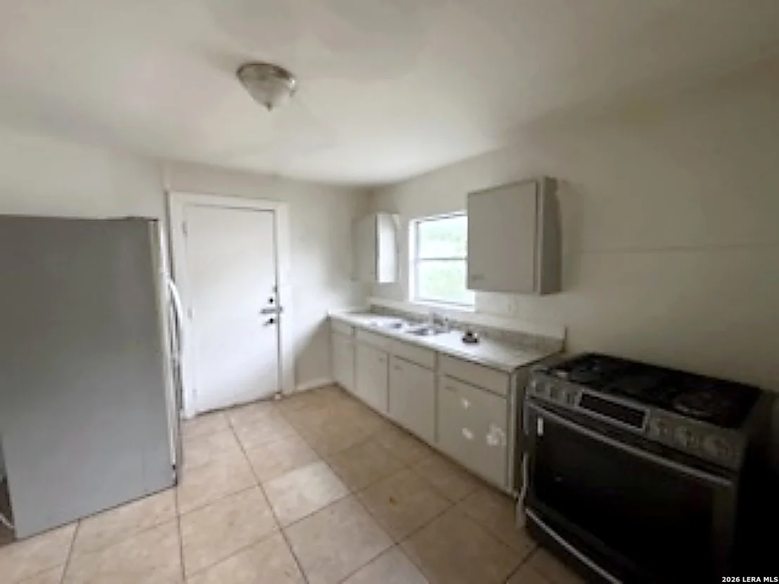 Photo of 122 Bundy