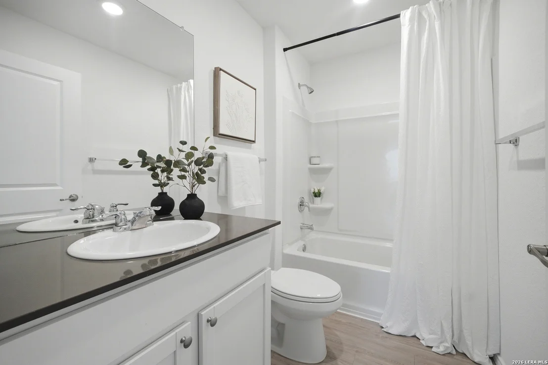 Photo of 1355 Art Wall Way
