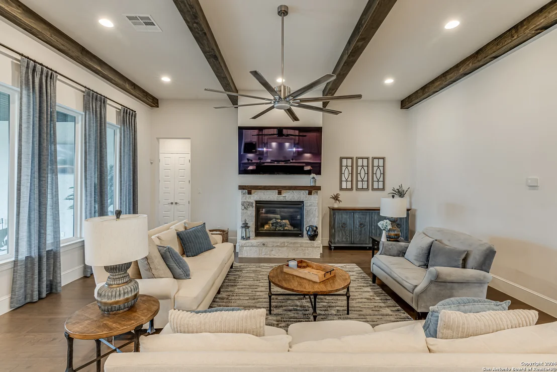 Photo of 4022 ABASOLO