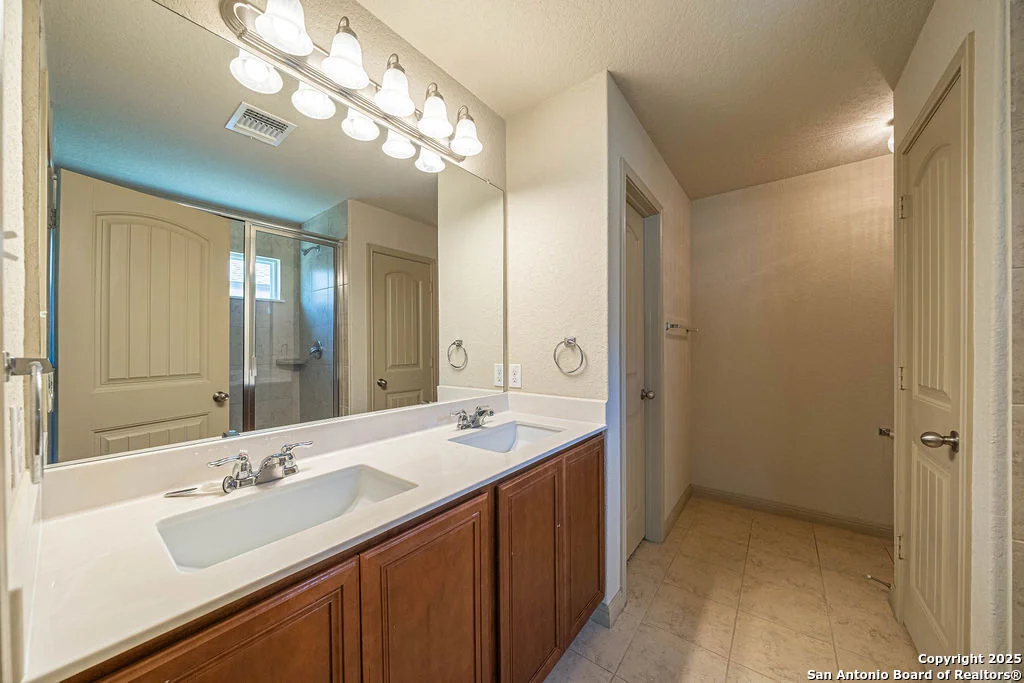 Photo of 2235 Westover Loop
