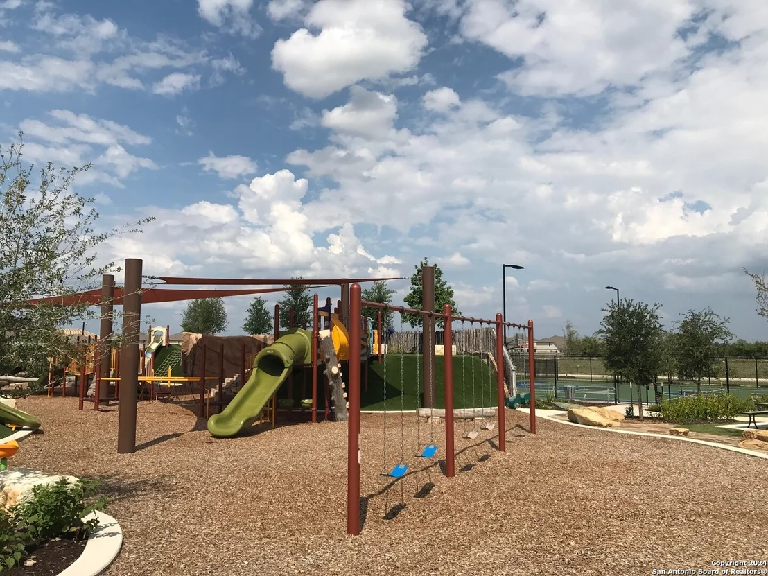 Photo of 8702 Addison Rdg