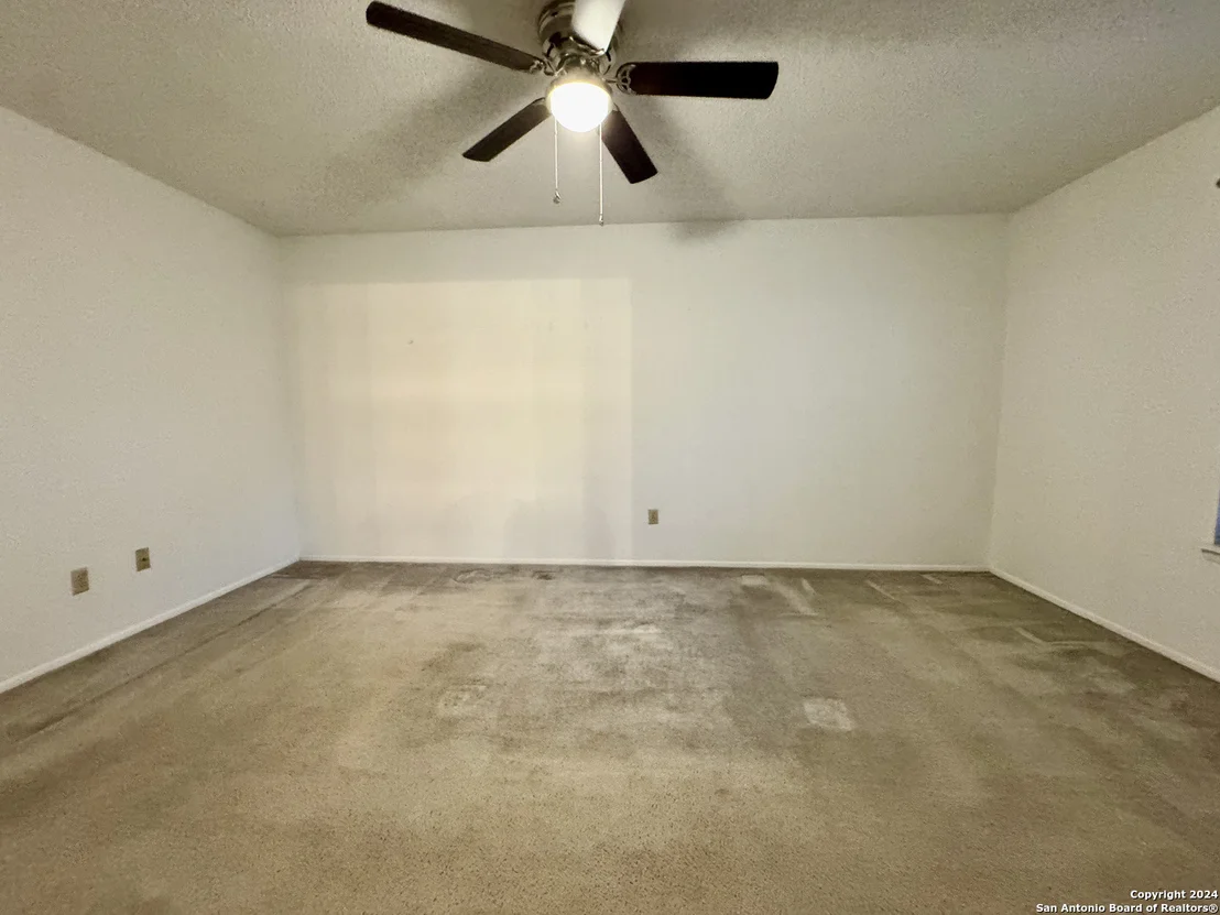Photo of 16911 SPRINGHILL