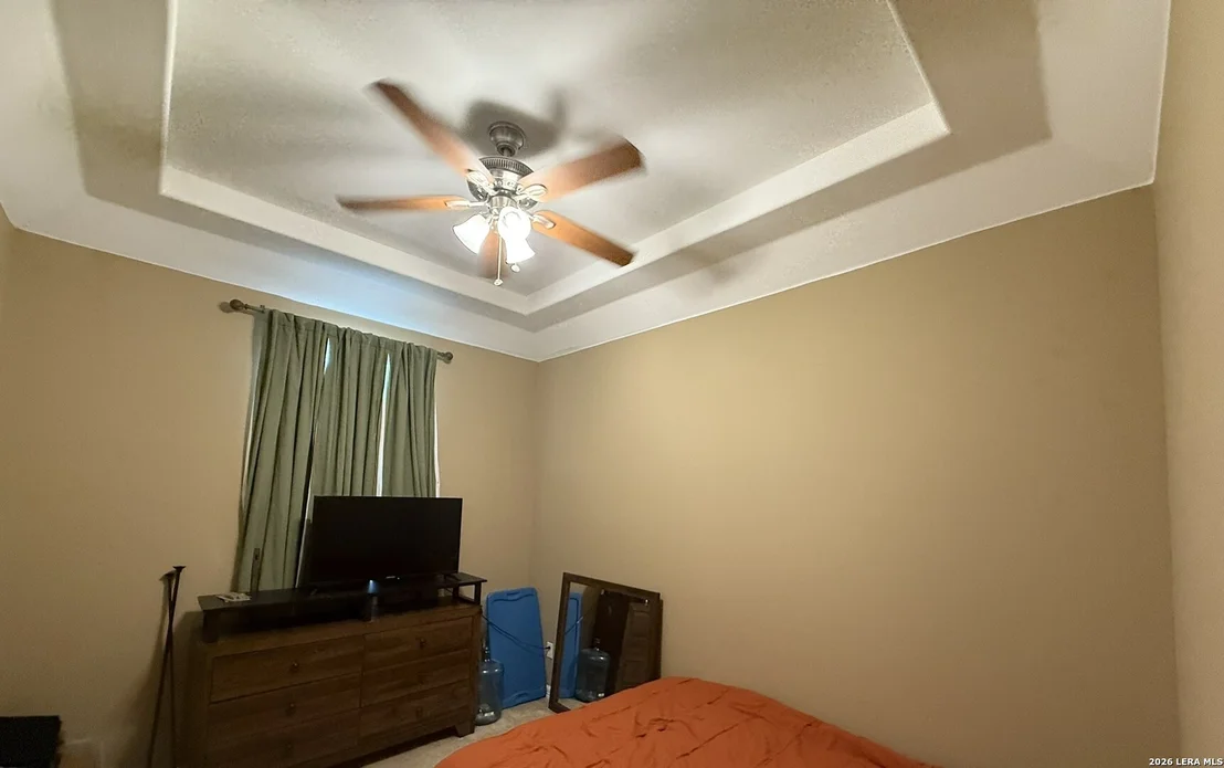 Photo of 137 Lakeview Trace