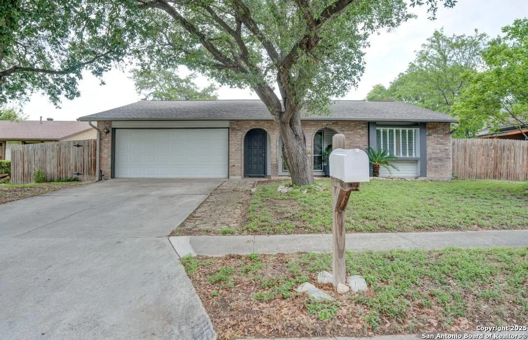 Photo of 7115 Whittney
