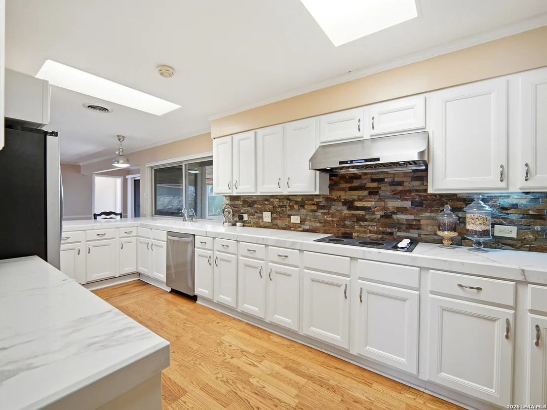 Photo of 159 Thornton