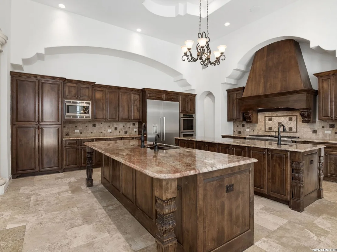 Photo of 202 WELLESLEY LOOP