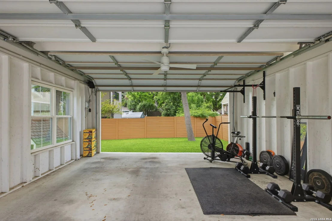 Photo of 301 OGDEN LN