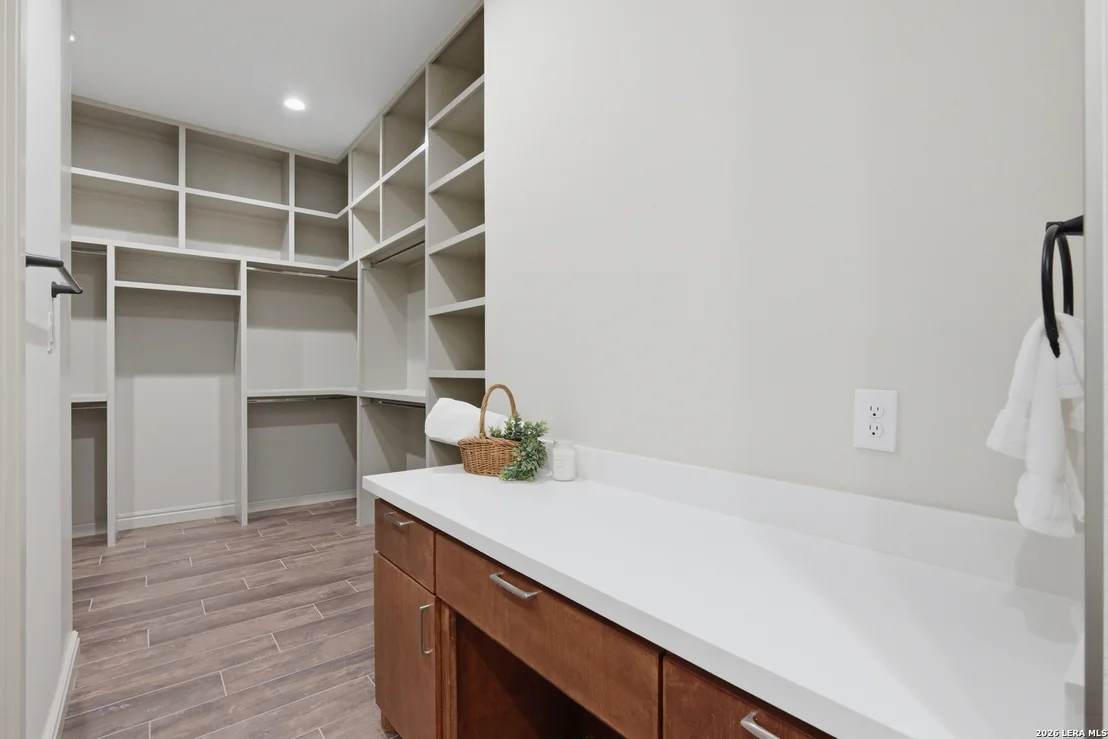 Photo of 6118 Tanglewood
