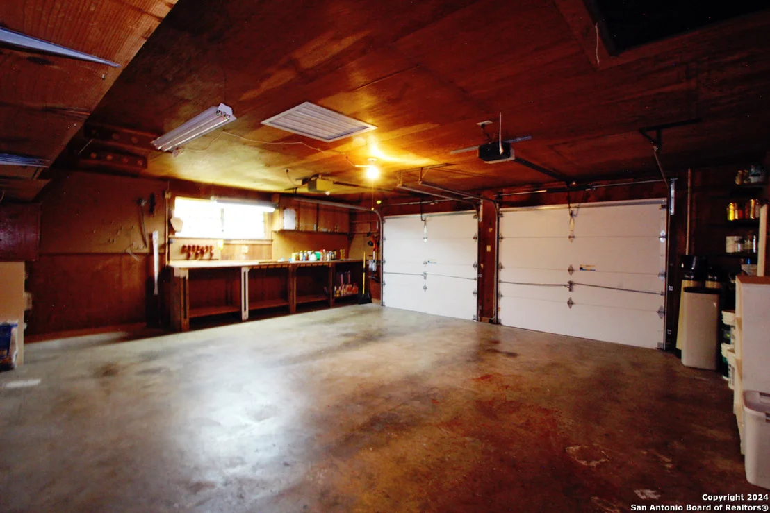 Photo of 718 WINDROCK DR