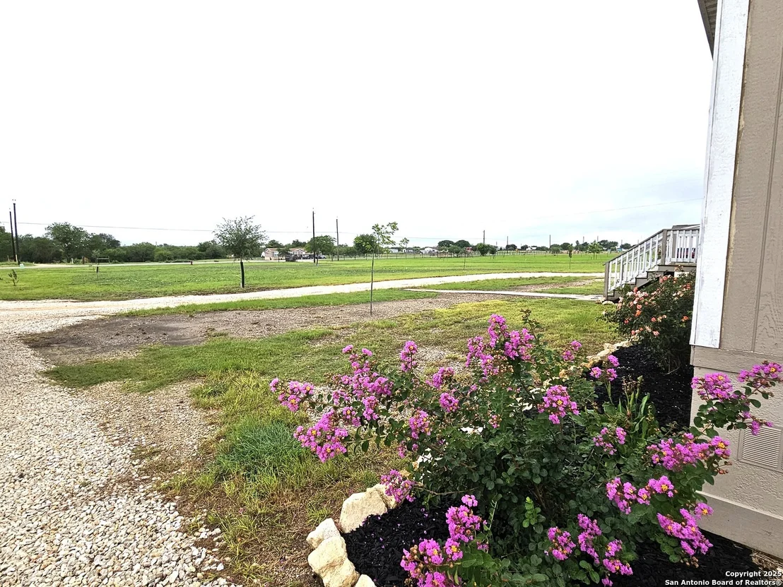 Photo of 1640 WOSNIG RD