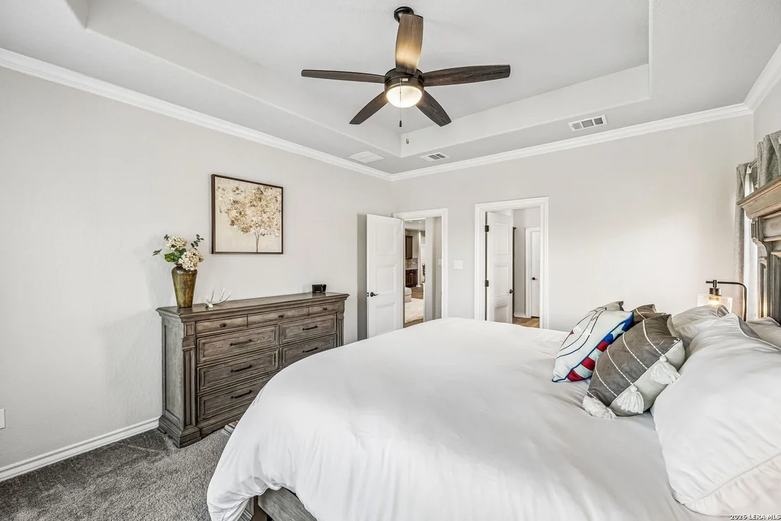 Photo of 3586 KING TERRACE