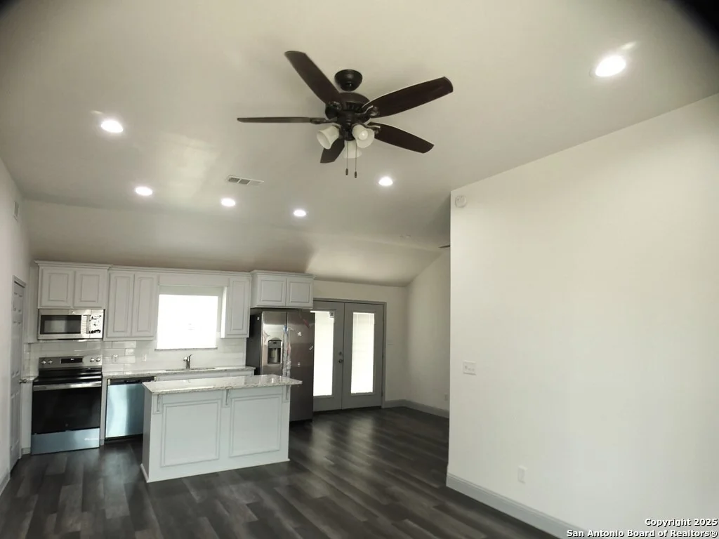 Photo of 506 Hillside Drive