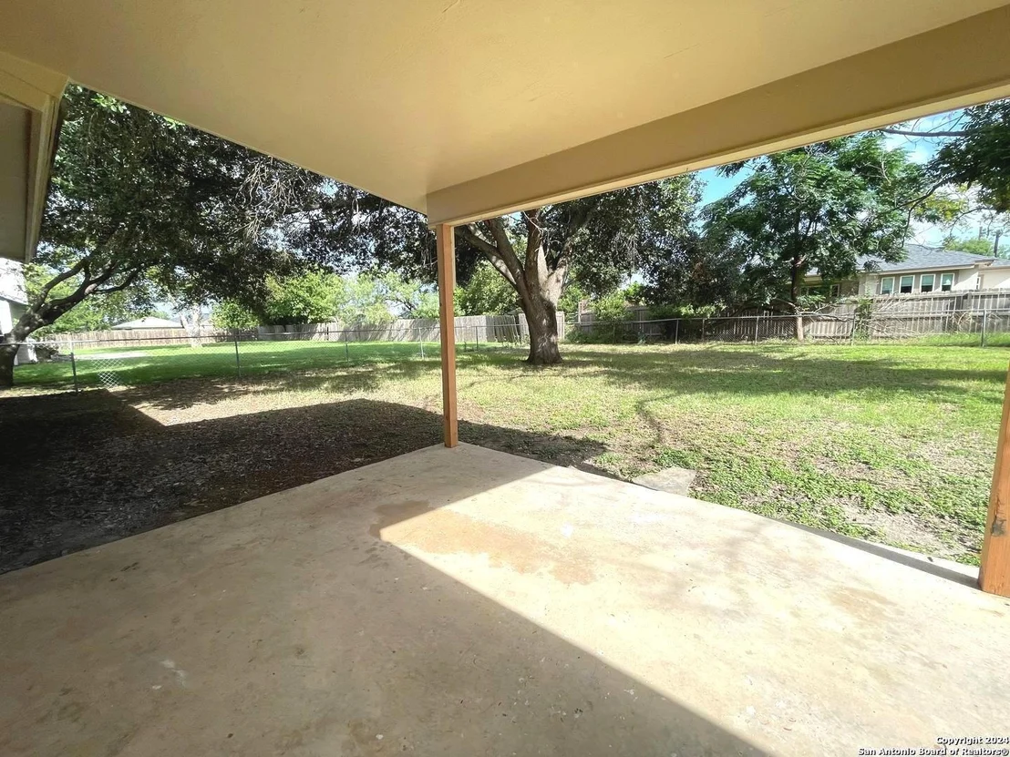 Photo of 8280 VENTURA BLVD
