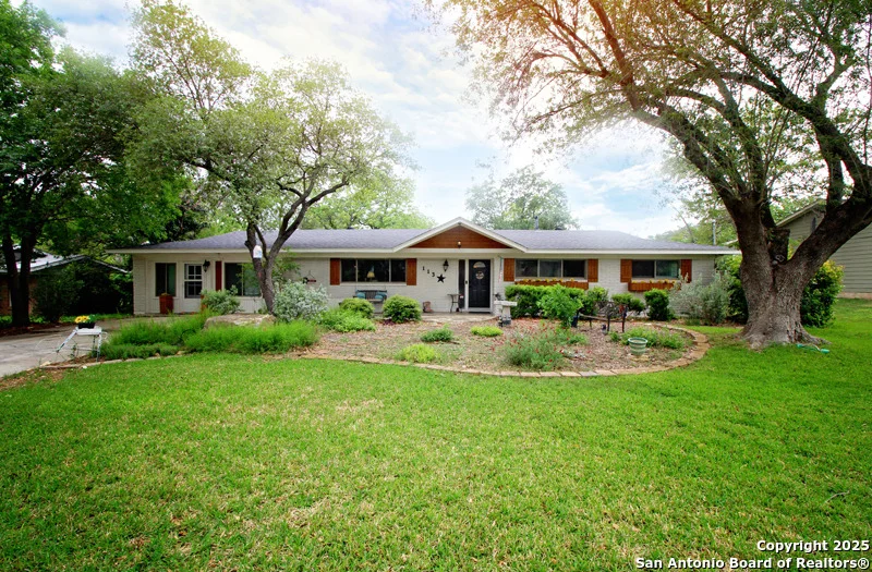 Photo of 113 ADOBE DR