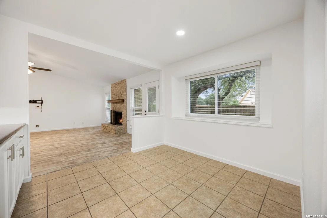 Photo of 3003 Oak Sprawl