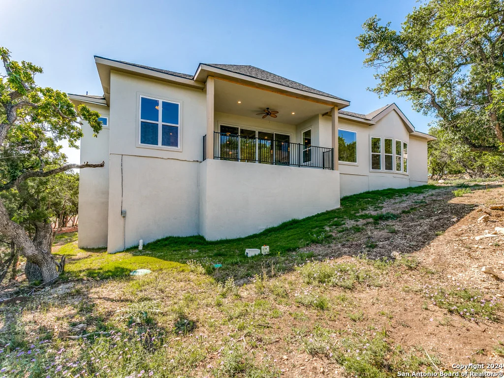 Photo of 929 MOONLIGHT DR