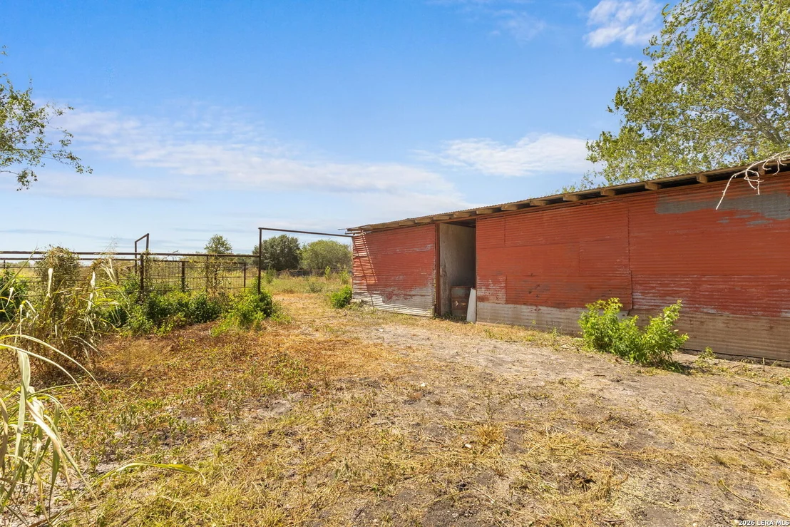 Photo of 411 Willmann Rd