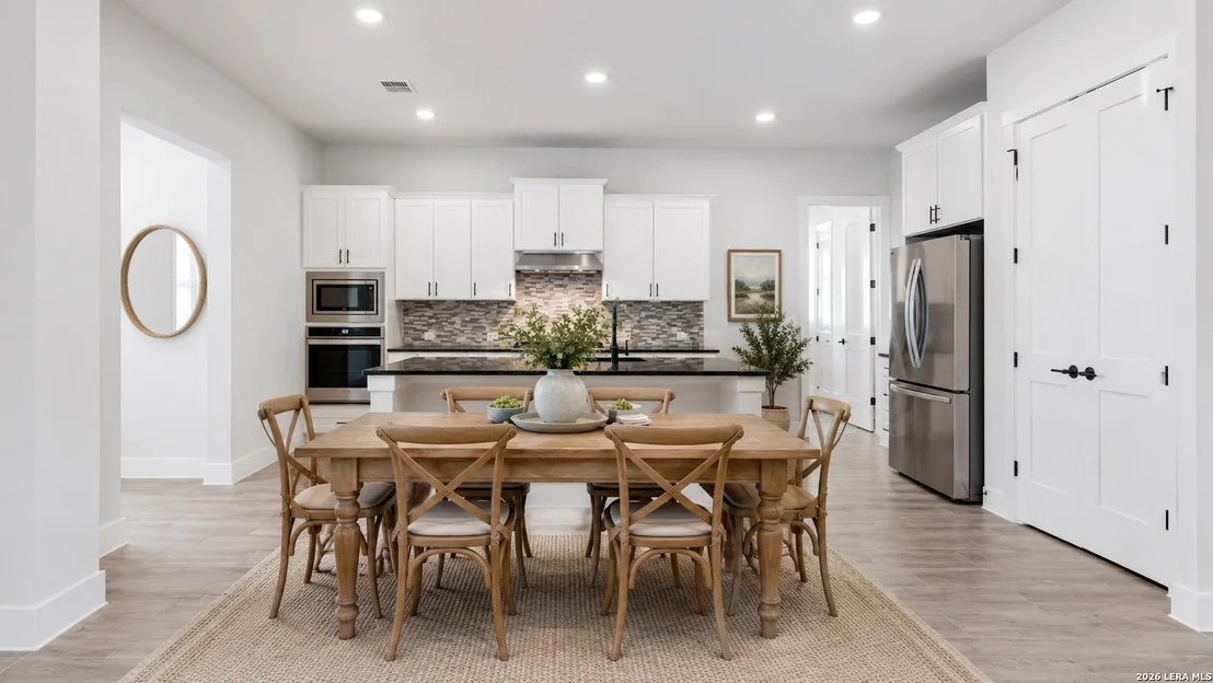 Photo of 1355 Dancing Oak