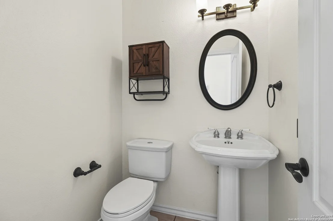 Photo of 27030 Vaughns View