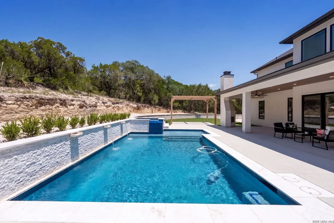 Photo of 9007 FOX BRIAR LN