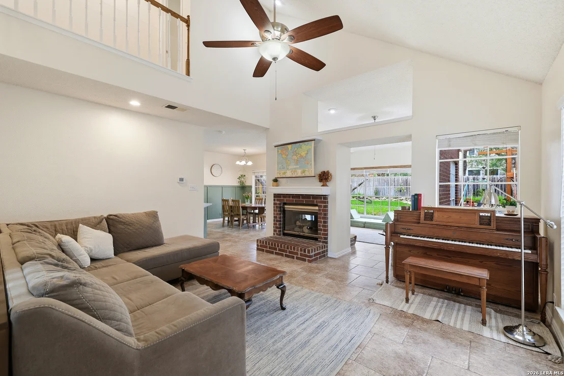 Photo of 11650 Foxford