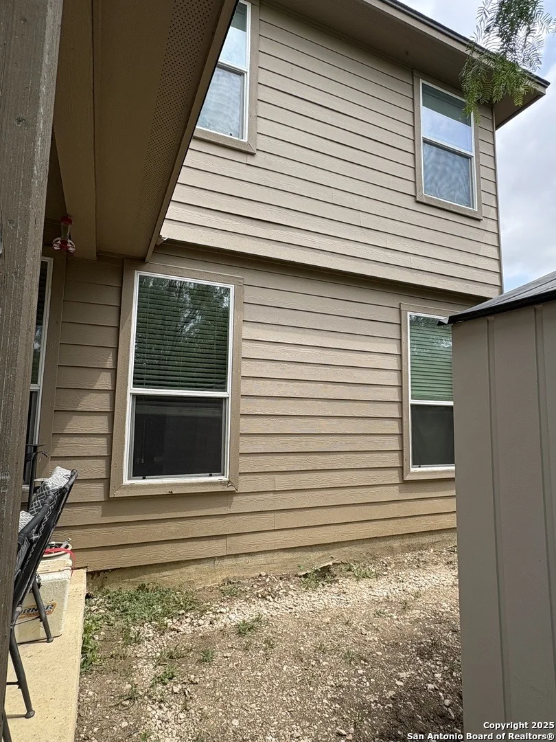 Photo of 714 Halogen Way