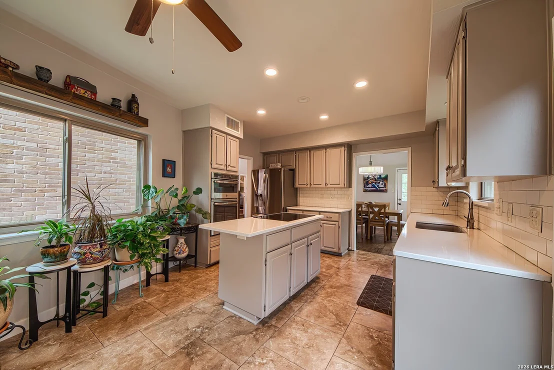 Photo of 3403 RIVER WAY