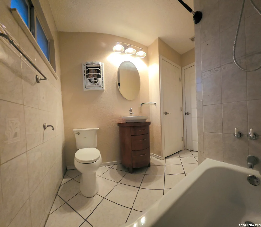 Photo of 347 Bertetti