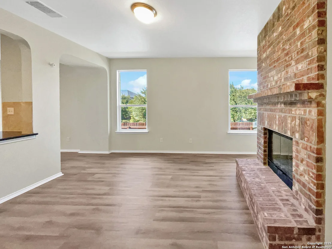 Photo of 8403 Brazos