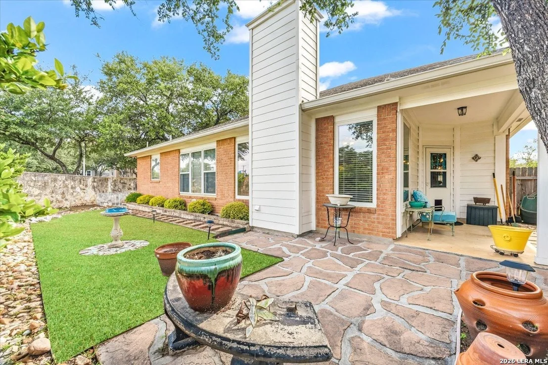 Photo of 17202 Blanco Oaks