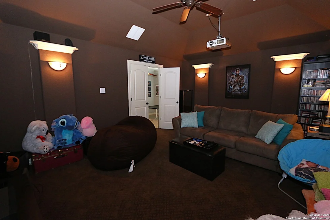 Photo of 8714 Silver Rock