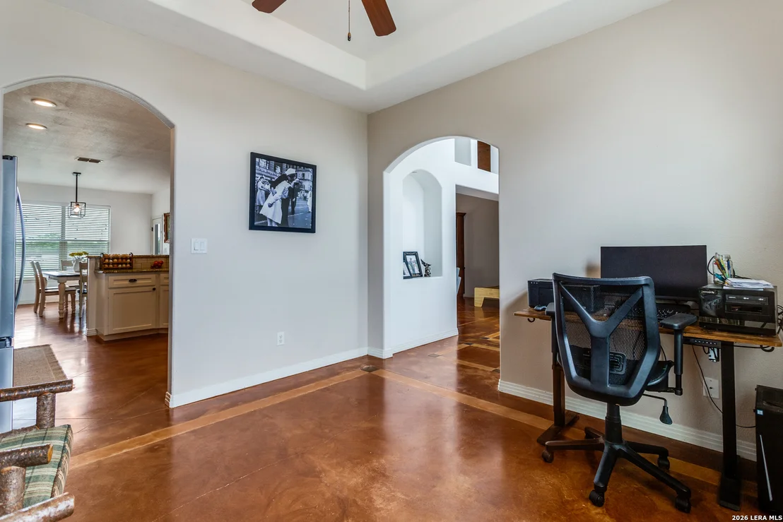 Photo of 106 RIVER MOUNTAIN DR
