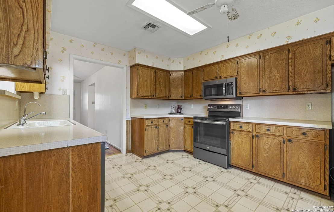 Photo of 101 Broadmoor